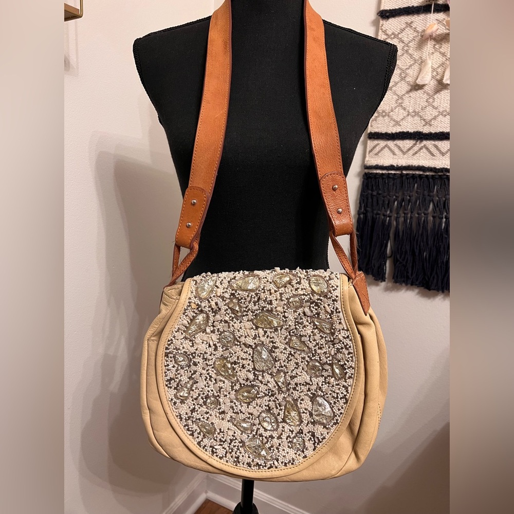 ANTHROPOLOGIE JASPER AND JEERA EMBELLISHED LEATHER CROSSBODY BAG ✨